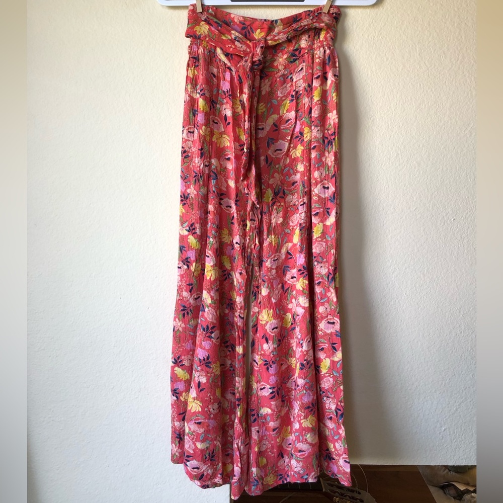 Rip curl flowy pants size S